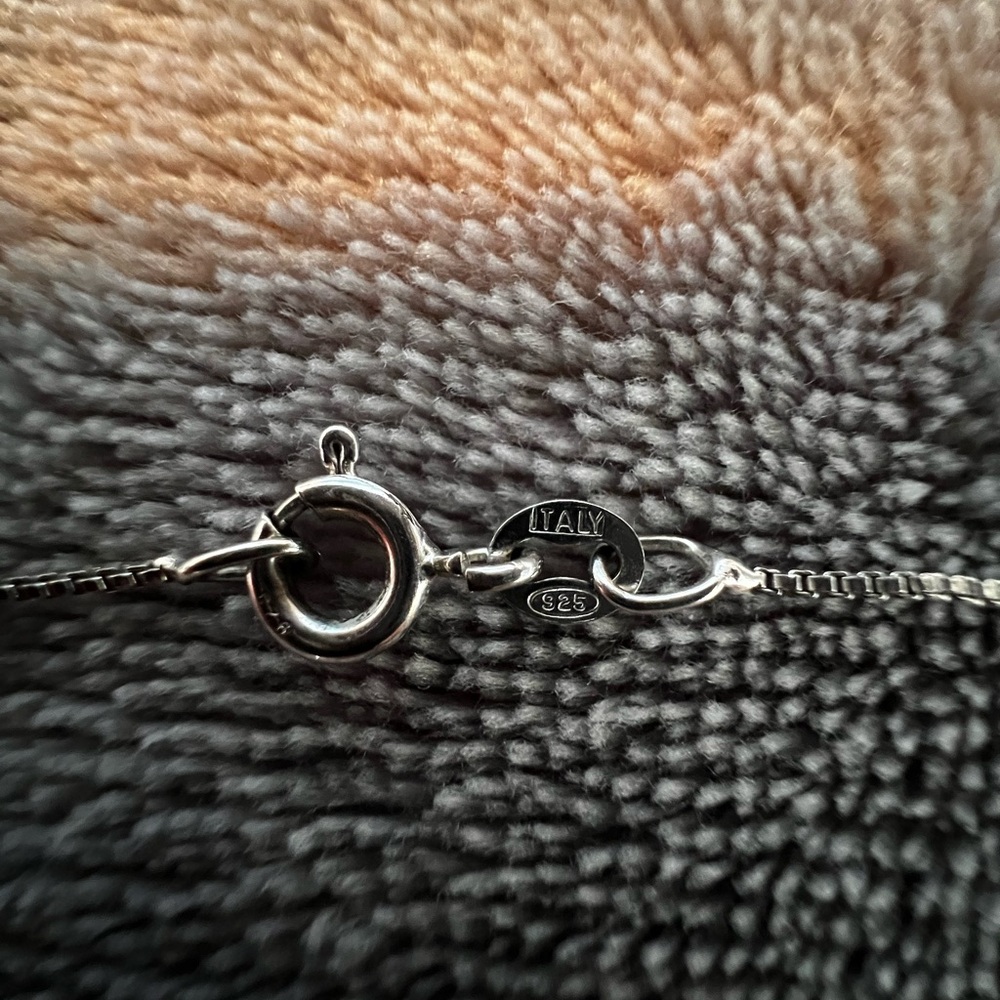 Peridot Silver Cross Necklace - Picture 4 of 4